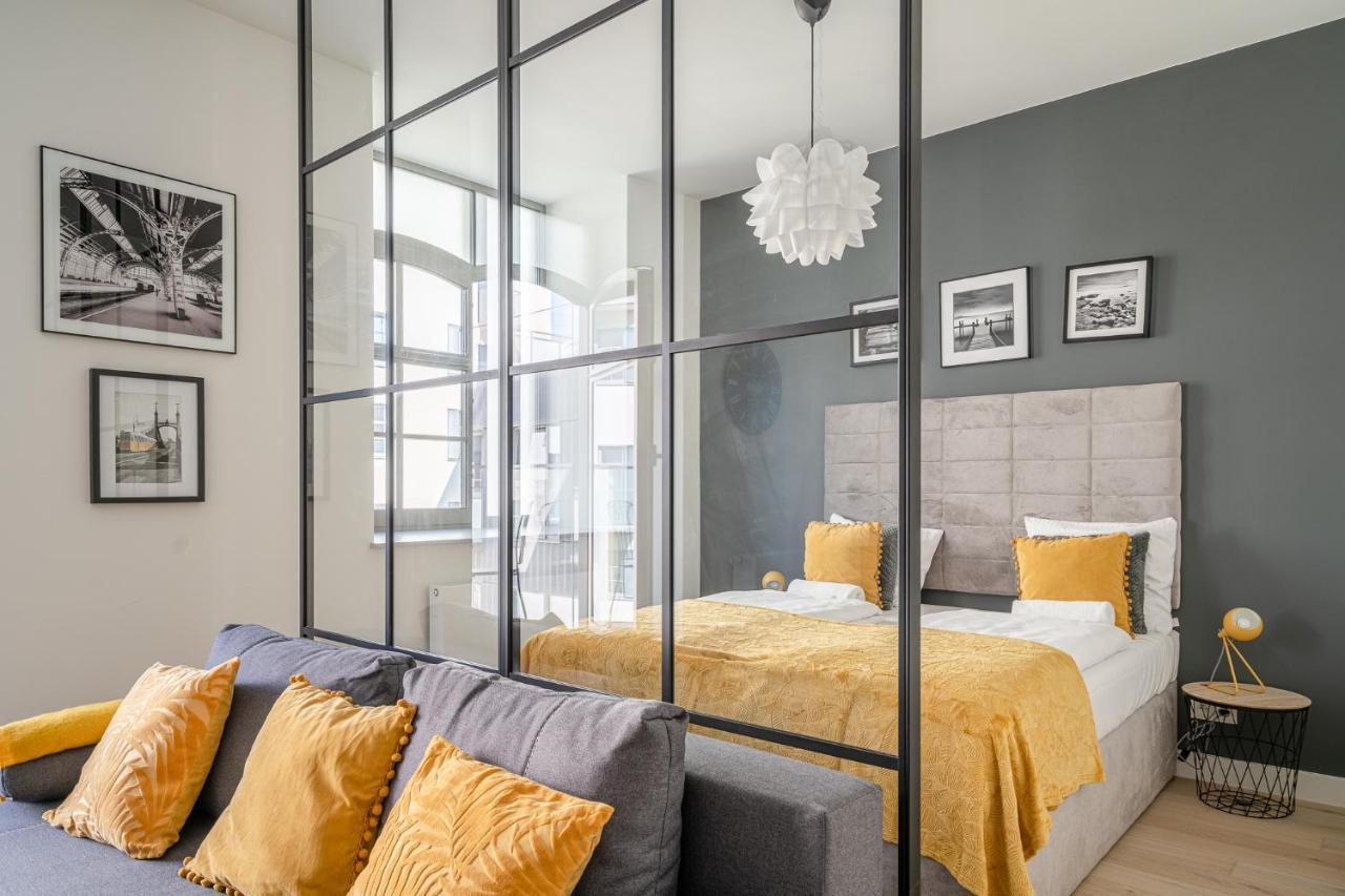 Rentplanet - Apartamenty Mlyn Maria Breslavia Esterno foto