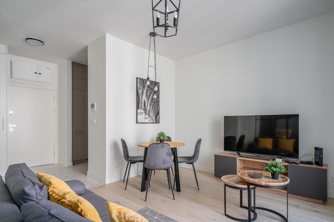 Rentplanet - Apartamenty Mlyn Maria Breslavia Esterno foto