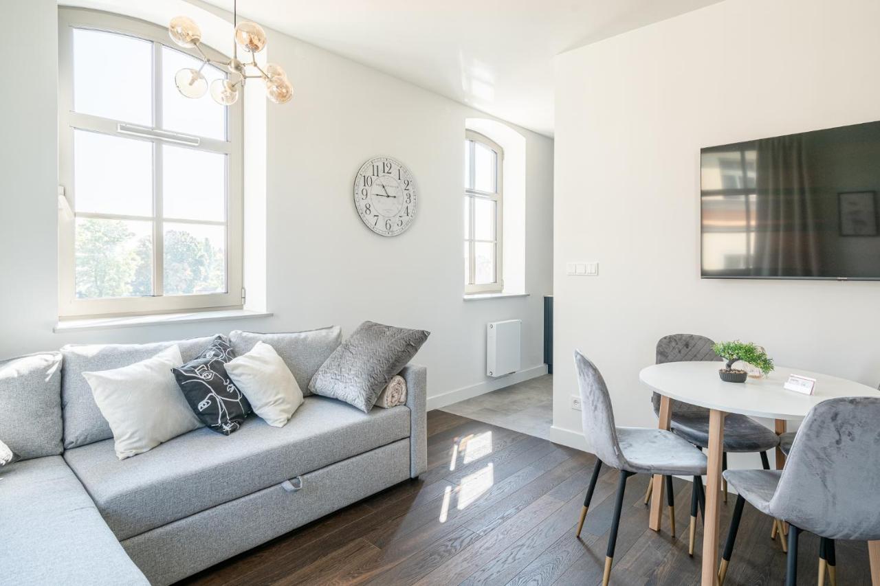 Rentplanet - Apartamenty Mlyn Maria Breslavia Esterno foto